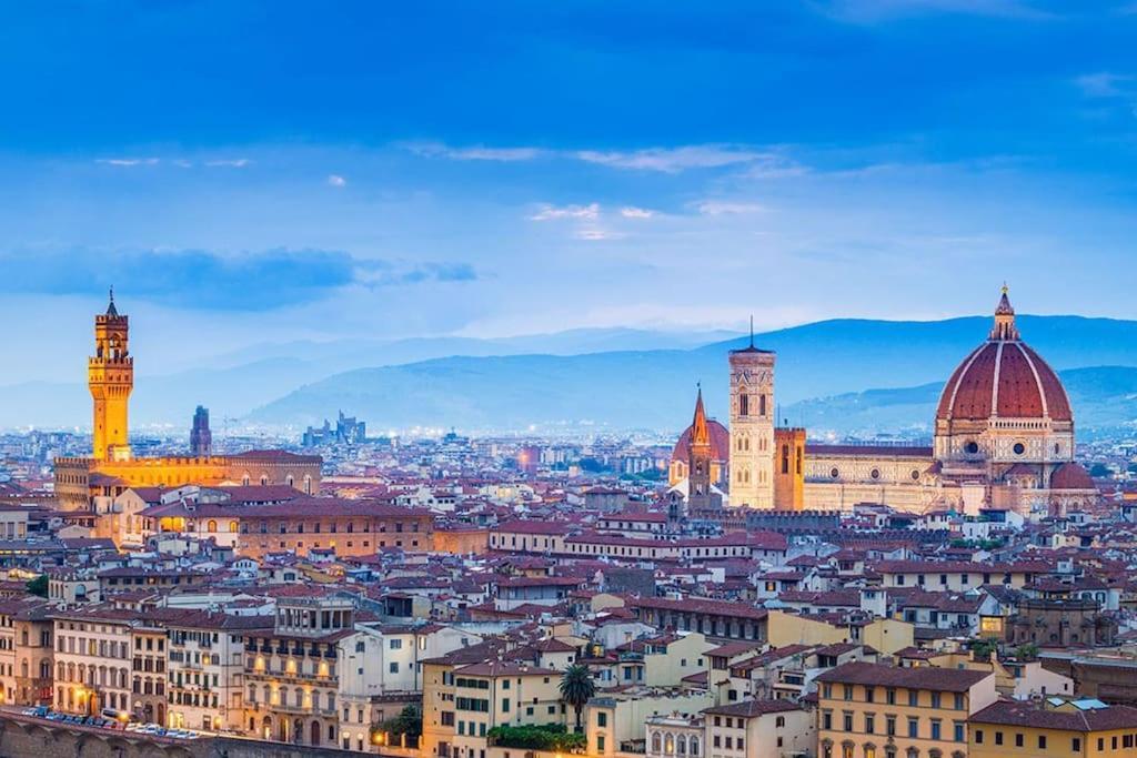 Charming Studio Next To The Duomo Florens Exteriör bild