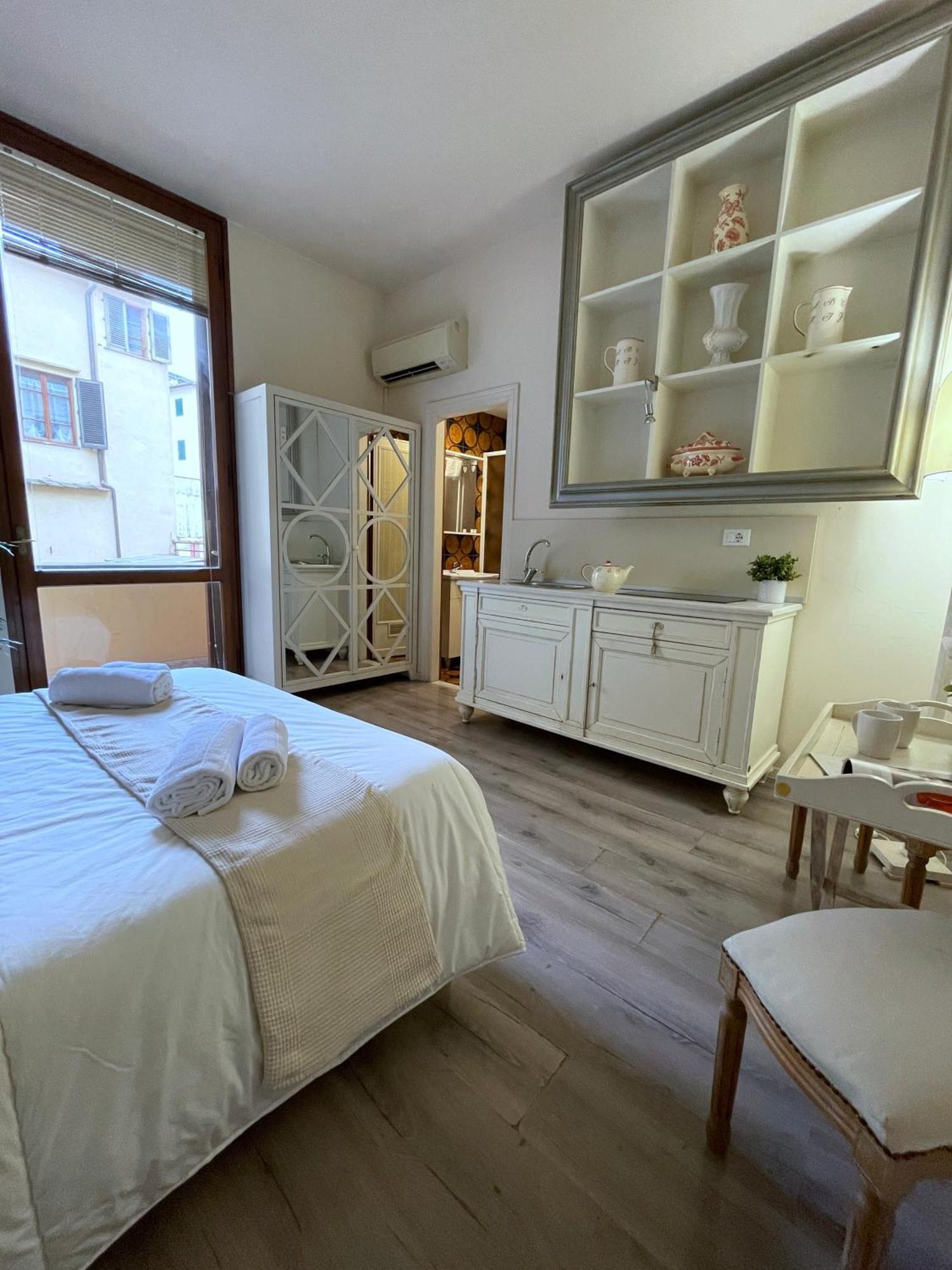 Charming Studio Next To The Duomo Florens Exteriör bild